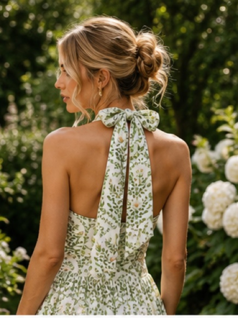 H&M White and Green Floral Halter Midi Dress - Picture 6 of 16